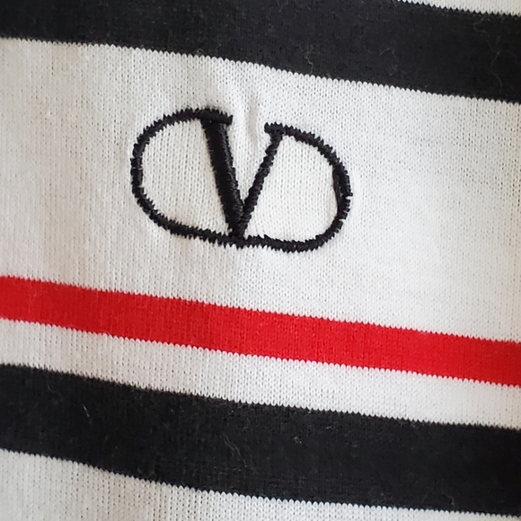 Vintage Y2K Valentino Tee shirt, classic stripes pattern - Picture 4 of 6